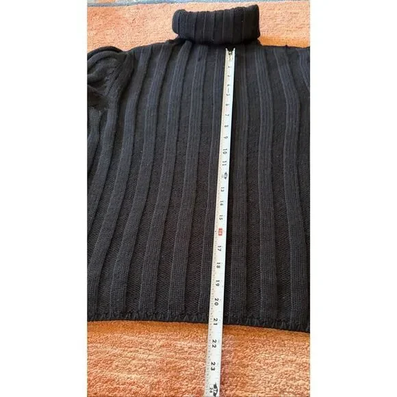 Banana Republic L Black Merino Wool Rib Turtleneck Sweater - Picture 4 of 5